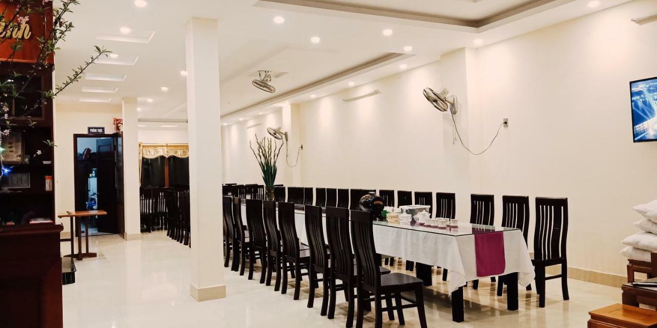 Anh Minh Hotel Tam Ðảo Exteriör bild